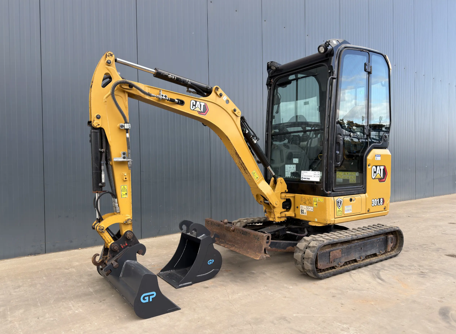Miniexcavadora Caterpillar 301.8 en alquiler en Murcia